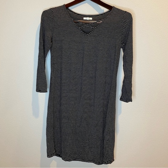 MAURICE’S Jersey Knit Tee Shirt Dress Small Black White - Picture 3 of 10